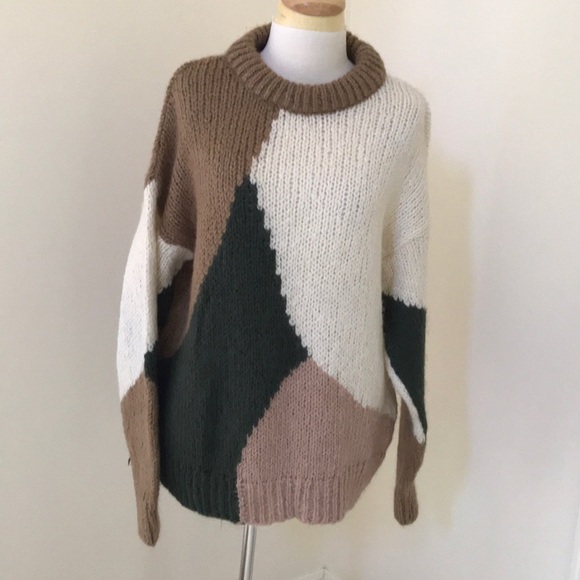 NWT! ZARA Size S cream with brown multi sweater